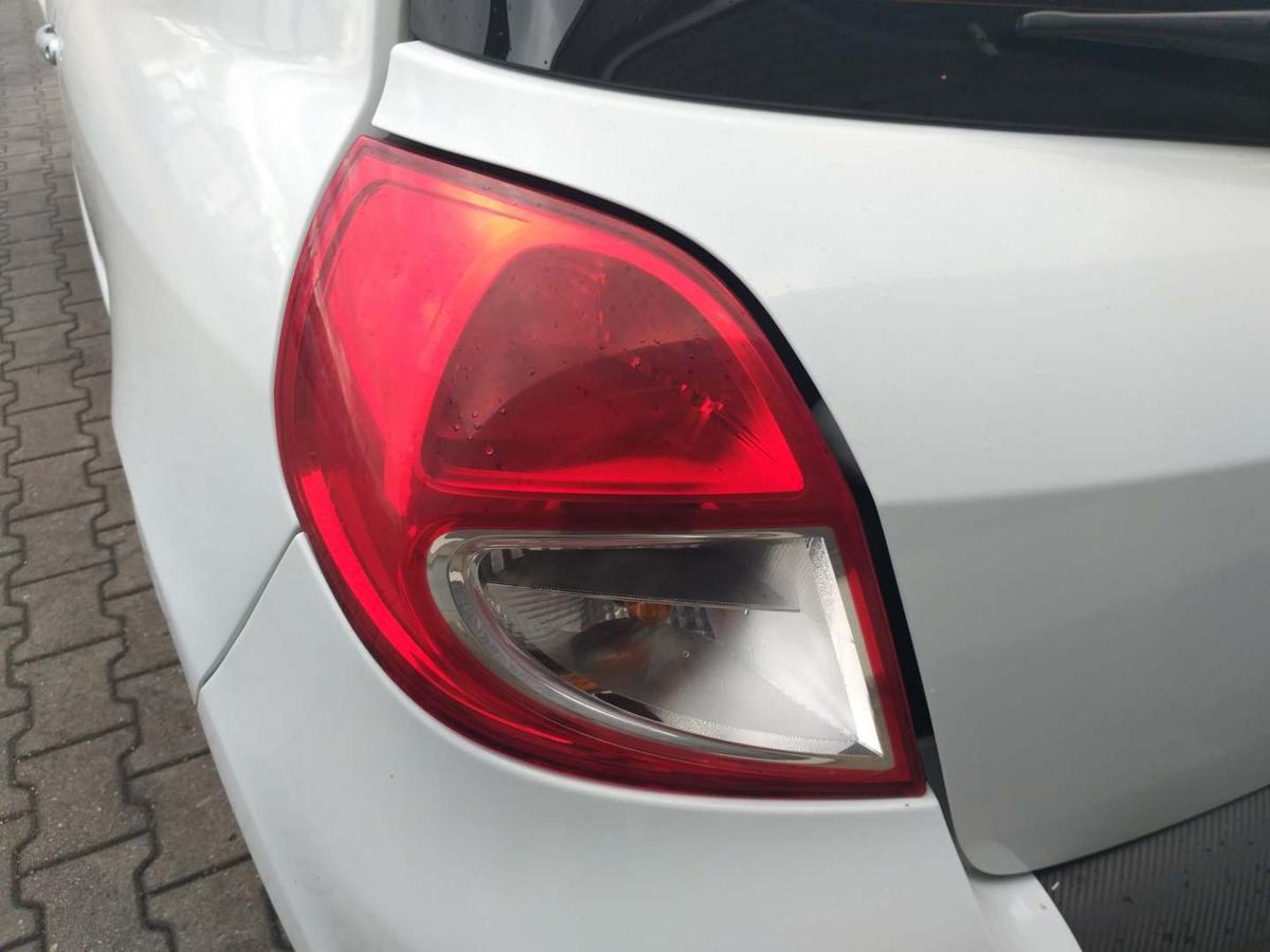Renault Clio 3 original Rücklicht Rückleuchte Schlussleuchte links Facelift Bj.2009